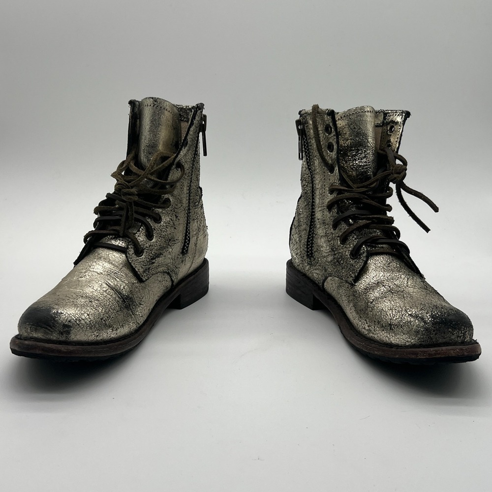 Freebird by Steven Manchester Silver Distressed Leather Boots Womens Size 9